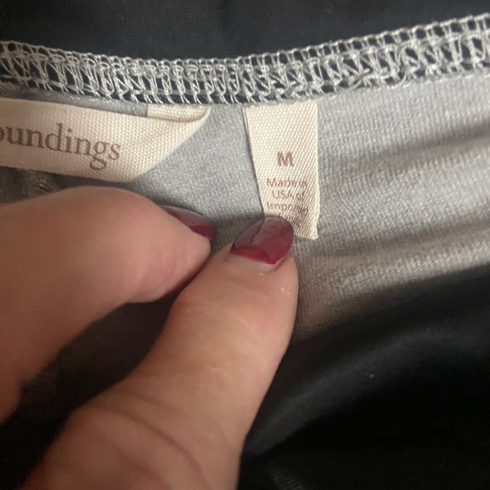 Soft Surroundings Sz M Sparkly Gray Women’s Leggings - Picture 6 of 7